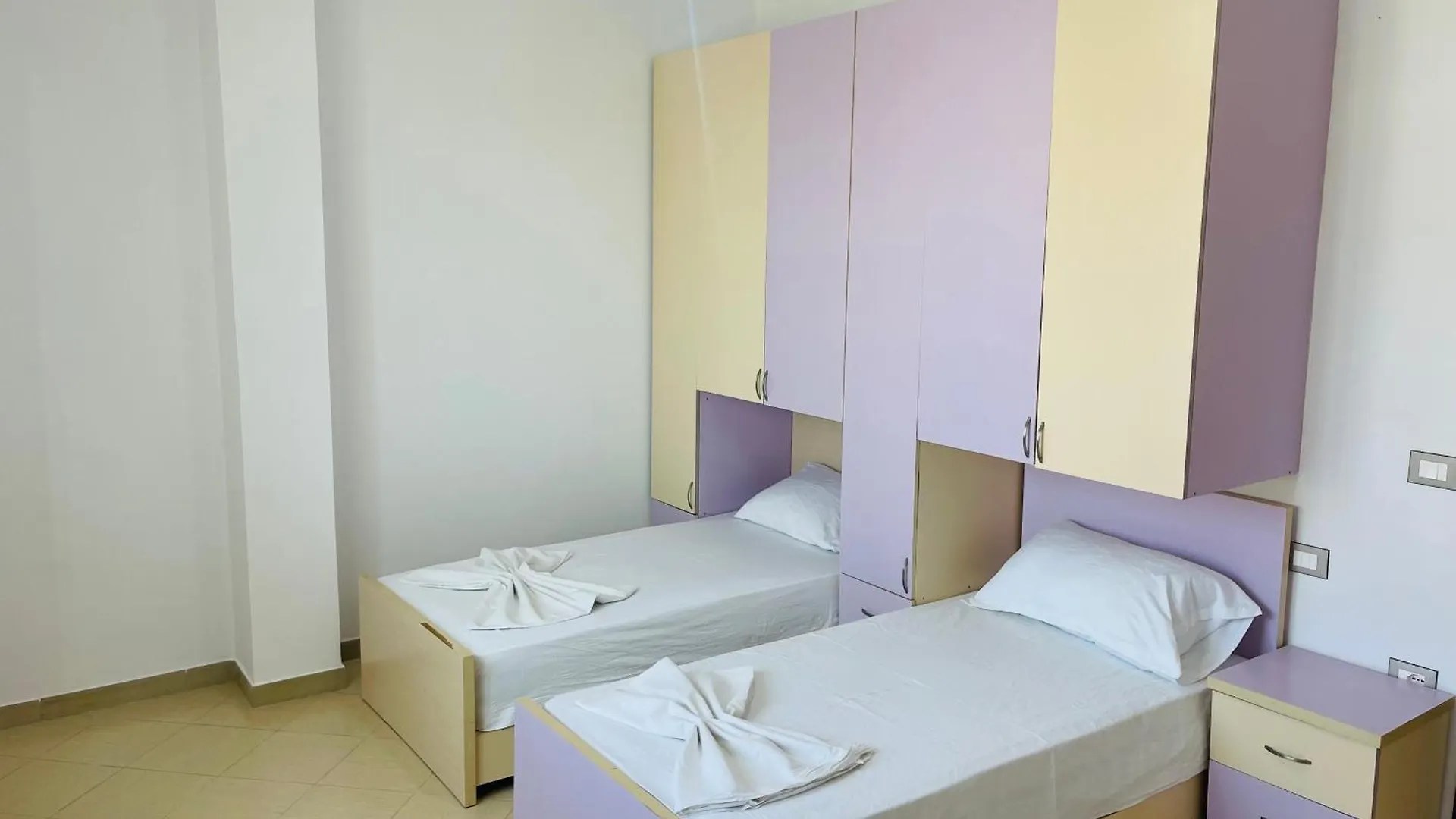 Blendi Guest House 格勒姆 0*,  阿尔巴尼亚