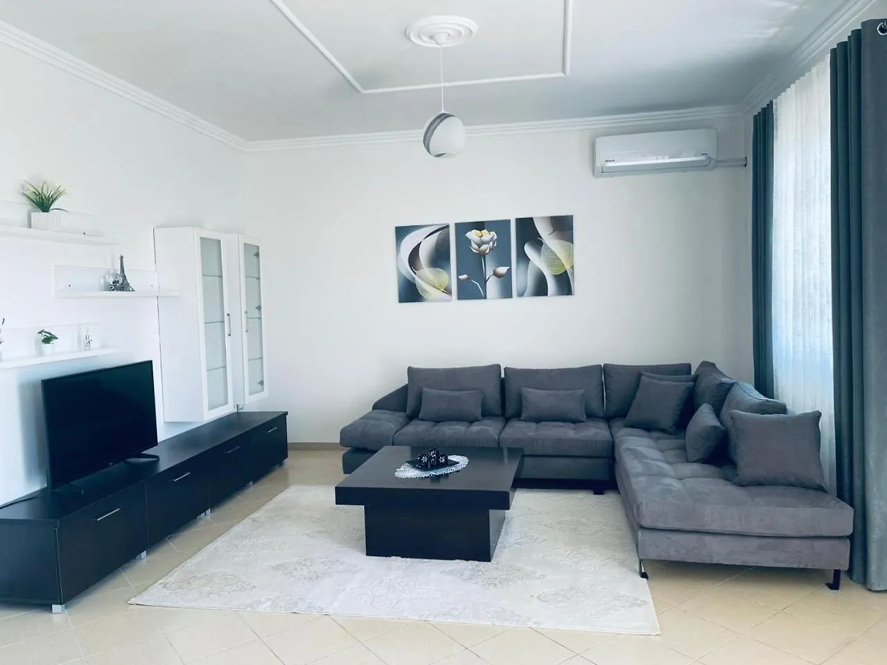 度假居 Blendi Guest House 格勒姆